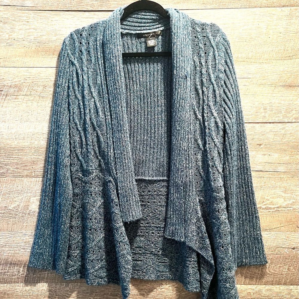 89th and Madison Teal Cardigan Sz M